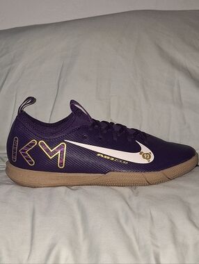 Nike Zoom Vapor 16 Elite FG “Kylian Mbappe” FQ8683-500 | Men's: 5.5 / Women's 7